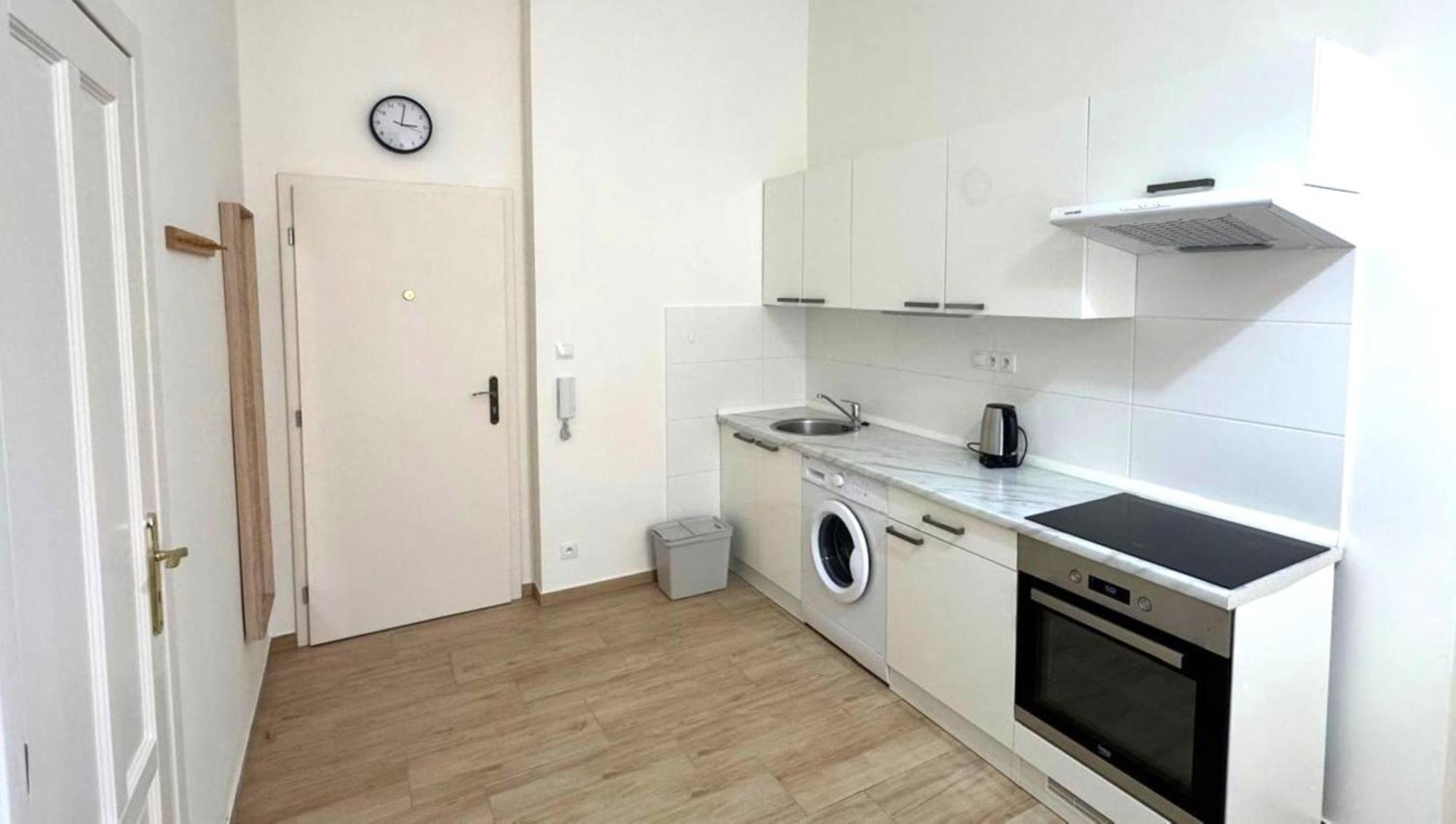 Side Street Apartments Prague Exterior photo